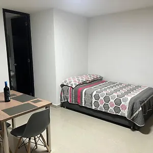 Apartamento Entero Cerca Estacion Metro, Itagüí